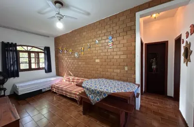 Oportunidade! apartamento 2 dormitórios lado do mar, na praia das toninhas