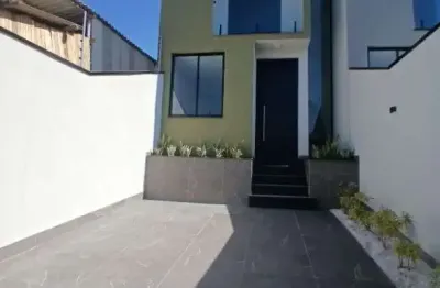 Sobrado com 2 dormitórios à venda, 77 m² por r$ 570.000,00 - vila brasileira - mogi das cruzes/sp
