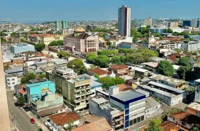 Cobertura vista para o Teatro Amazonas com 2 suítes à venda no Edifício Monte Carlo, 224 m² por R$ 670.000 - Centro - Manaus/AM