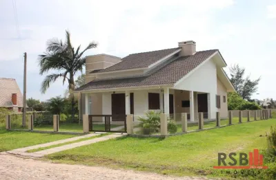 Casa com 4 dormitórios à venda, 181 m² por r$ 795.000,00 - bellatorres - passo de torres/sc