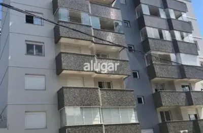 Apartamento com 2 quartos para alugar no Cinqüentenário, Caxias do Sul 