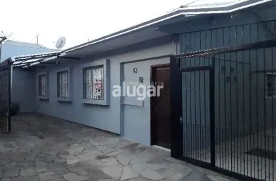 Casa com 3 quartos à venda na Rua Honeyde Bertussi, Nossa Senhora da Saúde, Caxias do Sul