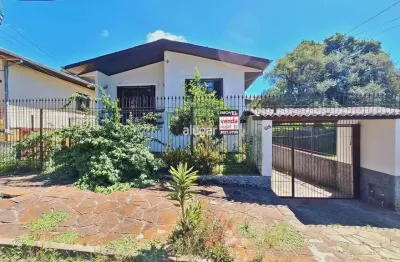 Casa com 5 quartos à venda na Rua Madrinheiro João Saturnino dos Passos, Cruzeiro, Caxias do Sul