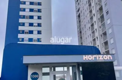 Apartamento com 2 quartos para alugar na Rua Ângelo Lourenço Tesser, De Lazzer, Caxias do Sul