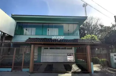 Casa com 3 quartos para alugar na Rua Orestes Loss, São Cristóvão, Caxias do Sul