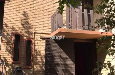 Casa com 3 quartos para alugar na Rua Travessão Solferino, 368, Cruzeiro, Caxias do Sul