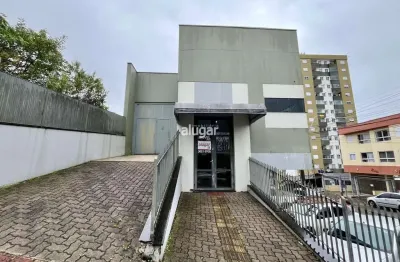 Sala comercial para alugar na Rua Valério Pessoli, Rio Branco, Caxias do Sul