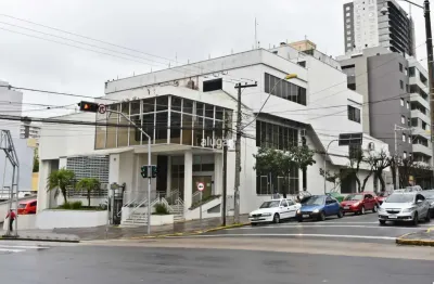 Sala comercial para alugar na Rua Sinimbu, Centro, Caxias do Sul