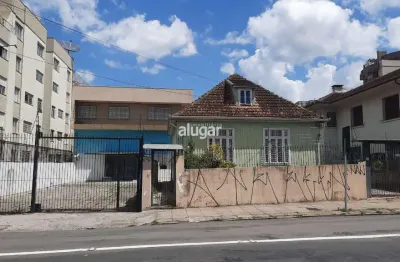 Sala comercial para alugar na Avenida Itália, São Pelegrino, Caxias do Sul