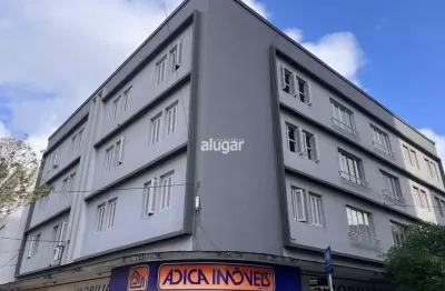 Apartamento com 3 quartos para alugar na Rua Sinimbu, São Pelegrino, Caxias do Sul