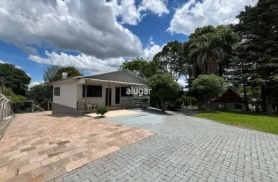 Casa com 5 quartos para alugar na Rua João Getúlio Marros, Charqueadas, Caxias do Sul