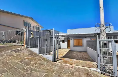 Casa com 2 quartos para alugar na Rua João Prataviera, Santa Lúcia, Caxias do Sul