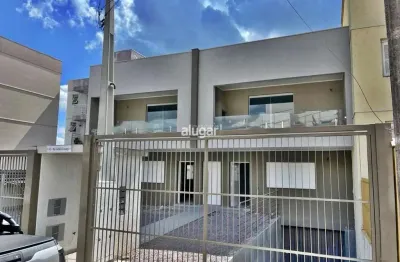 Apartamento com 3 quartos para alugar na Rua Paulo Cagliari, Santa Catarina, Caxias do Sul