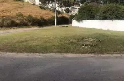 Terreno à venda na Rua dos Guarantãs, Parque dos Jacarandás, Arujá