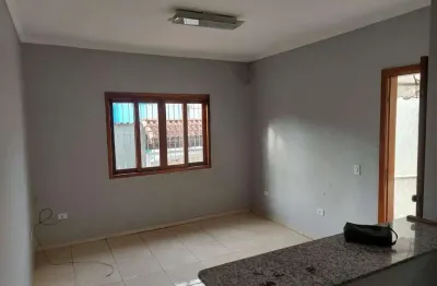 Casa para venda em poá, vila pereta, 2 dormitórios, 1 banheiro, 2 vagas