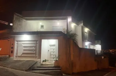 Casa / sobrado para venda em mogi das cruzes, residencial colinas, 3 dormitórios, 1 suíte, 4 banheiros, 2 vagas