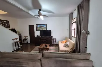 Casa com 5 quartos à venda na Rua Campos Mello, Encruzilhada, Santos