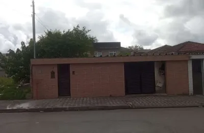 Casa com 5 quartos à venda na Rua Tupi, Parque São Vicente, São Vicente
