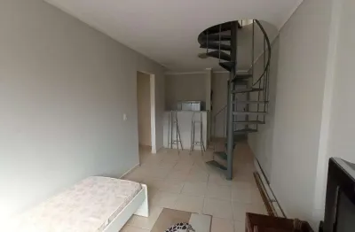 Cobertura com 2 quartos para alugar na Rua Sebastião Arantes Nogueira, José Menino, Santos
