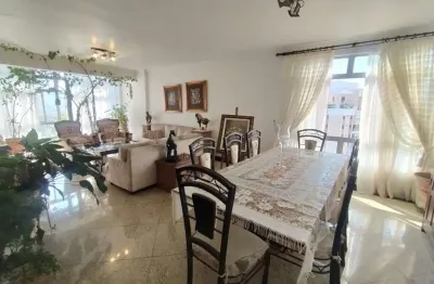 Apartamento com 4 quartos para alugar na Avenida Washington Luís, Gonzaga, Santos
