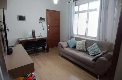 Apartamento de 2 dormitórios a 2 quadras da praia do embaré, ref: 5265 cps