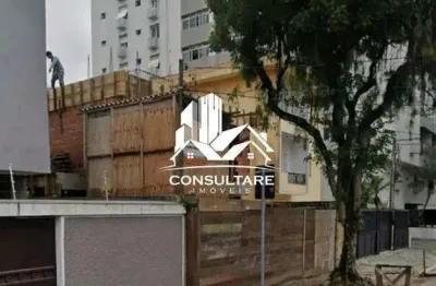 Casa Sobreposta baixa 120m². 3 Suítes - Piscina - 2 Vagas, Ponta da Praia - Santos/SP.