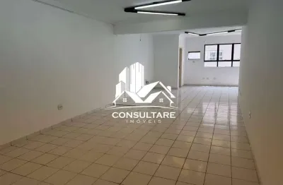 Sala Comercial à Venda 64m² com Vaga de Garagem – Vila Mathias – Santos/SP