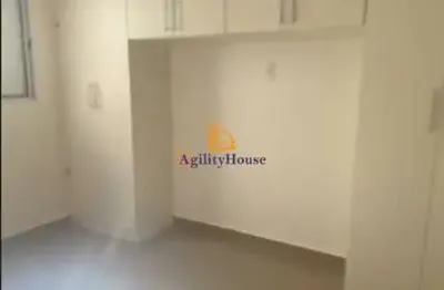 Apartamento para locação com 2 dormitórios e móveis planejados !