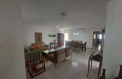 Casa para venda em uberlândia, copacabana, 3 dormitórios, 1 suíte, 1 banheiro, 3 vagas
