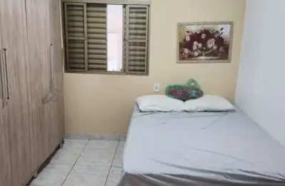Casa para venda em uberlândia, planalto, 3 dormitórios, 1 banheiro, 3 vagas