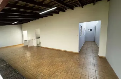 Casa para venda em uberlândia, jardim brasília, 3 dormitórios, 1 suíte, 1 banheiro, 3 vagas