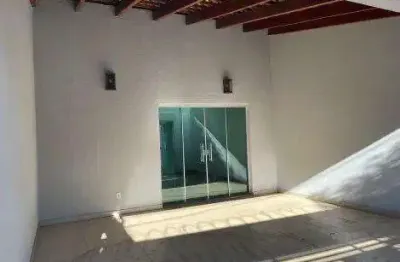 Casa para venda em uberlândia, santa luzia, 3 dormitórios, 1 suíte, 1 banheiro, 2 vagas