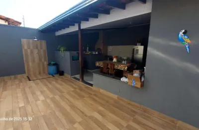 Casa para venda em uberlândia, jardim patrícia, 3 dormitórios, 1 suíte, 1 banheiro, 3 vagas