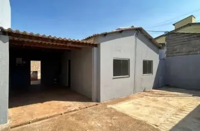 Casa para venda em uberlândia, segismundo pereira, 3 dormitórios, 1 banheiro, 3 vagas