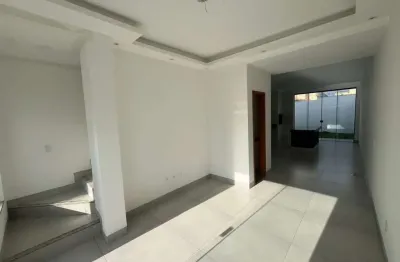 Sobrado para venda em uberlândia, novo mundo, 3 dormitórios, 1 suíte, 1 banheiro, 3 vagas