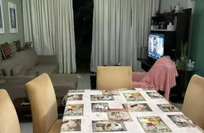 Casa para venda em uberlândia, cidade jardim, 3 dormitórios, 2 suítes, 1 banheiro, 3 vagas