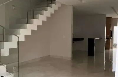 Sobrado para venda em uberlândia, grand ville, 3 dormitórios, 1 suíte, 2 banheiros, 3 vagas