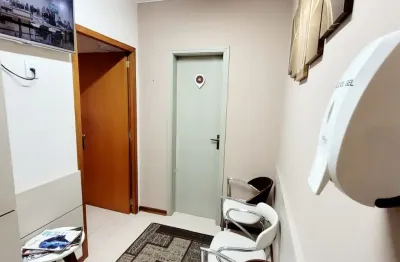 Sala comercial com 1 sala para alugar na Avenida Protásio Alves, 4629, Petrópolis, Porto Alegre