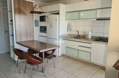 Apartamento de 2 quartos, sendo 1 suíte, 1 garagem, sacada com churrasqueira