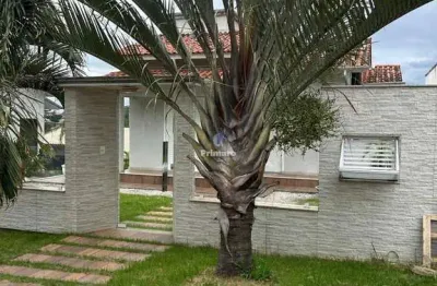 Casa de 2 quartos, 2 vagas de garagem bairro ana maria, criciuma