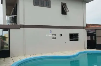 Casa com 3 quartos à venda na Rua João de Barro, 136, Cristo Redentor, Criciúma