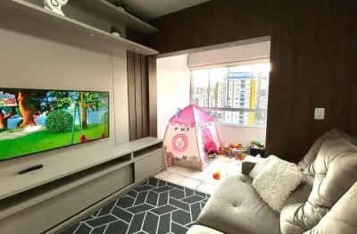 Apartamento grande com 3 quartos sendo 1 suite centro de criciuma