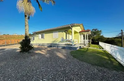 Casa a venda 3 quartos terreno grande morro da fumaça