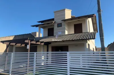 Casa no rincão 100 metros do mar com piscina 3 quartos e suite