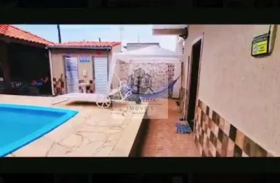 Casa comercial à venda na Rua Engenheiro José de Menezes Berenquer, Balneario Mogiano, Bertioga