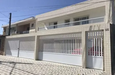 Linda casa em condomínio à venda, 02 dormitórios, 01 vaga, lavabo, banheiro social. sítio do campo, praia grande, sp.