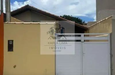 Casa à venda com 02 dormitórios, sendo 01 suíte, 02 wc social, 03 vagas em maracanã  -  praia grande