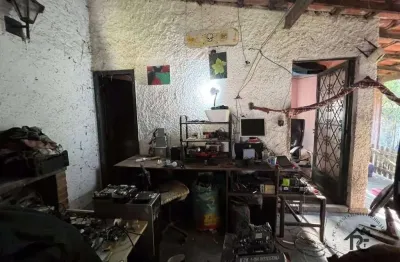 Casa com 3 quartos à venda por r$ 550.000 - itaipu - niterói/rj