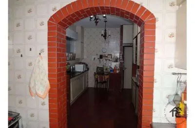 Casa com 6 quartos à venda, 374 m² por r$ 1.750.000 - são francisco - niterói/rj