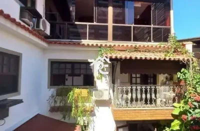 Casa com 6 quartos à venda na Rua Nossa Senhora Auxiliadora, Santa Rosa, Niterói